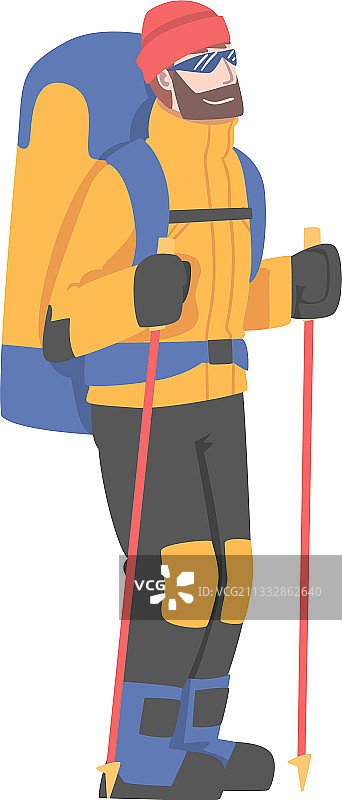 背着背包登山的男人图片素材