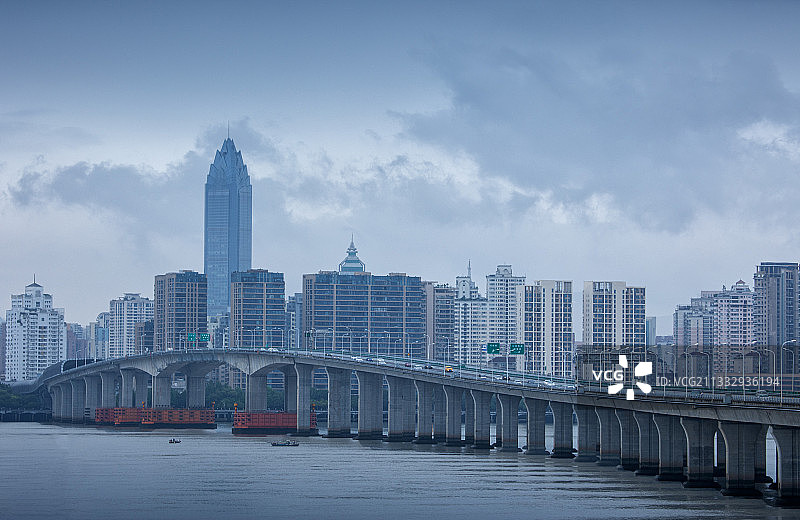 烟雨鹿城图片素材