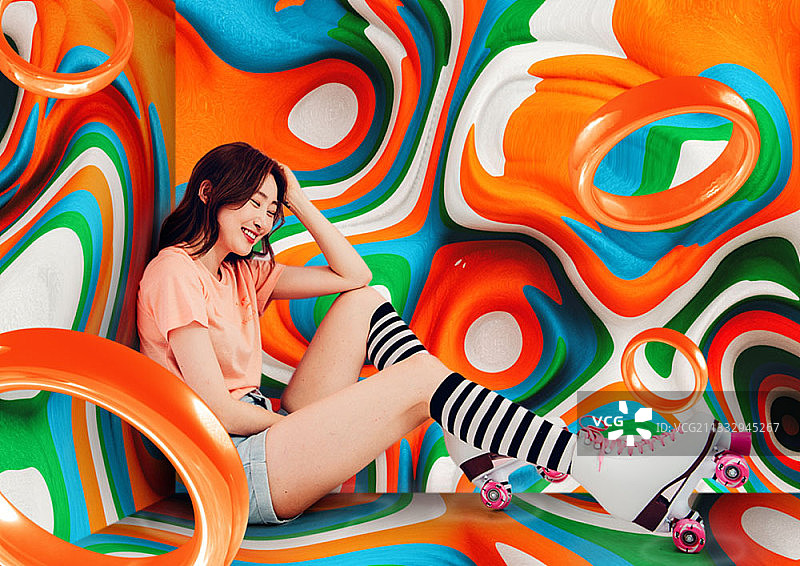 女性溜冰鞋彩色几何背景编辑图图片素材