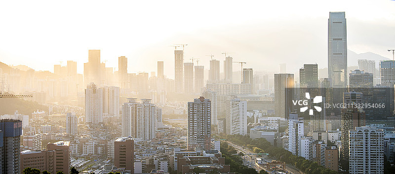 深圳市泥岗东路一带晨曦景观图片素材