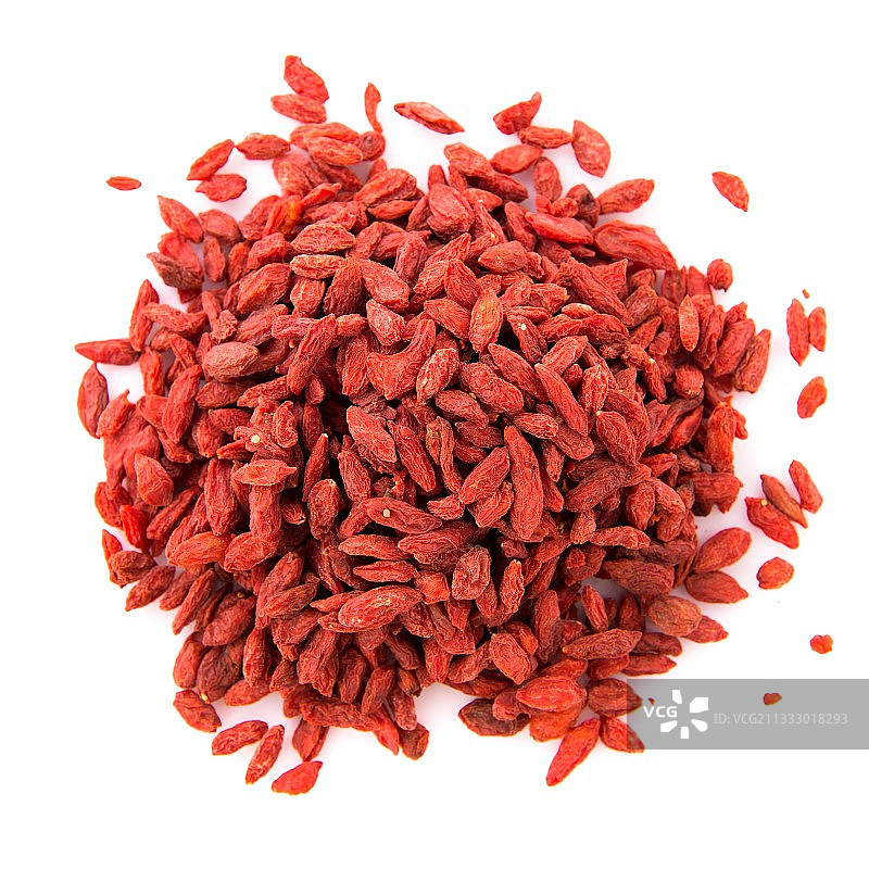 白色背景下的枸杞特写图片素材