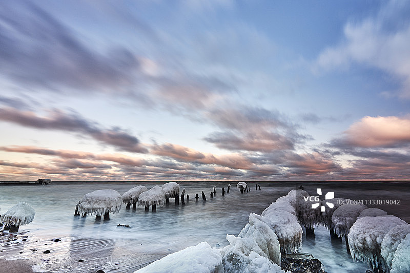 波兰日落海景图片素材