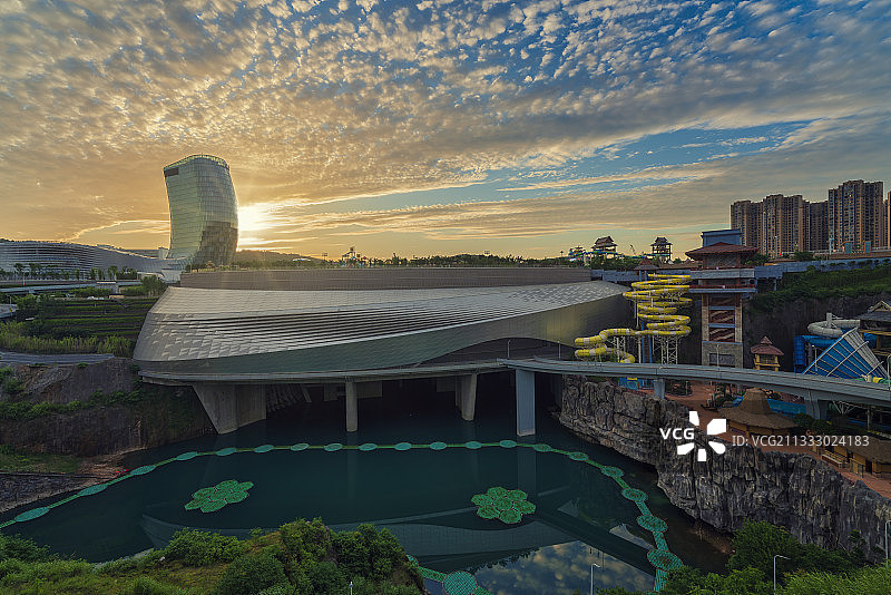 湘江欢乐城，长沙朗豪酒店，矿坑，水上乐园图片素材