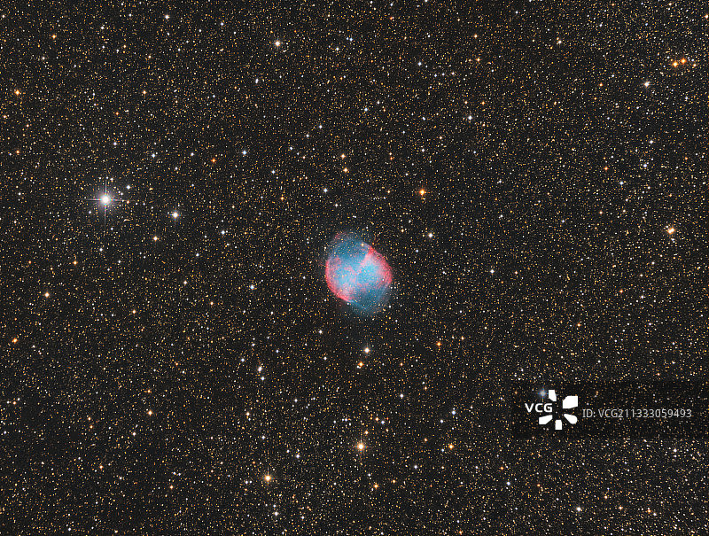 哑铃星云 M27图片素材