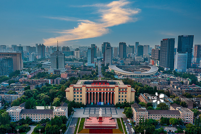 航拍四川成都城市风光图片素材