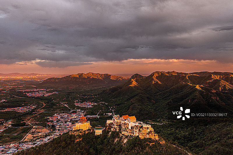 航拍丫髻山图片素材