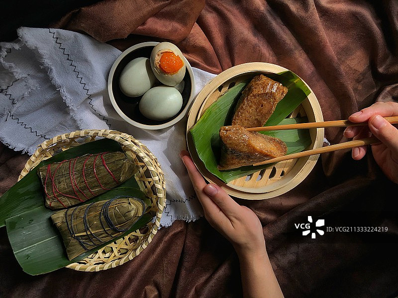 十年寒窗，一朝“粽”第图片素材