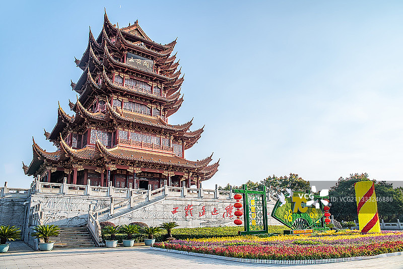 中国湖南省郴州市五岭公园五岭阁图片素材