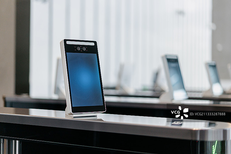 高级办公大厦人脸识别安保系统图片素材