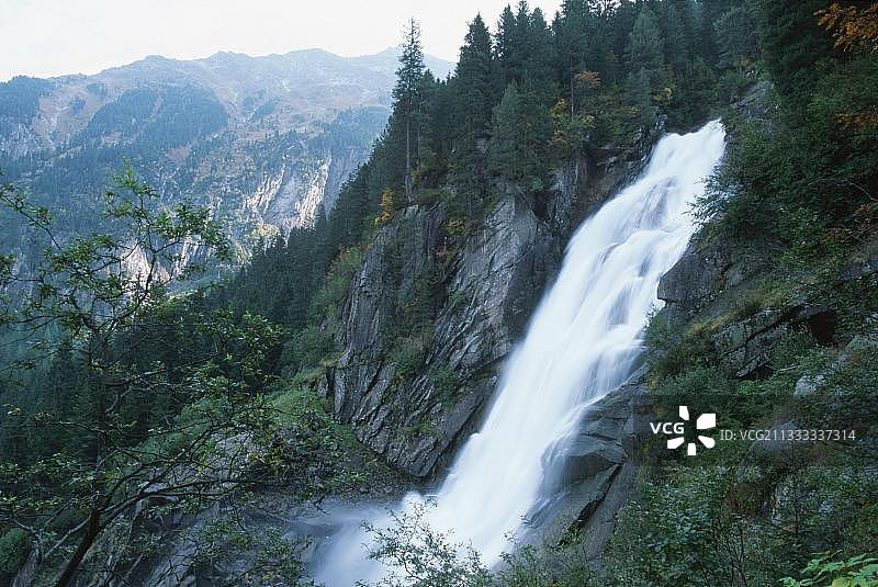 克里姆尔瀑布图片素材