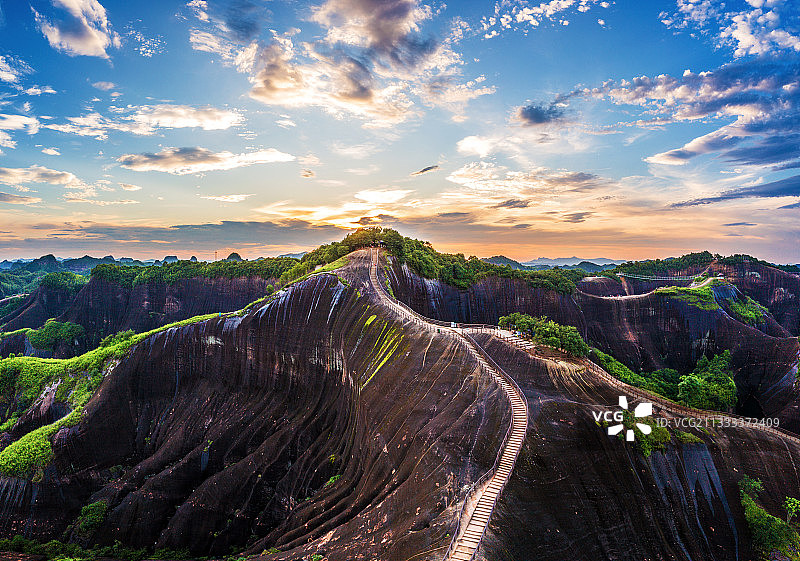 《高椅岭》图片素材