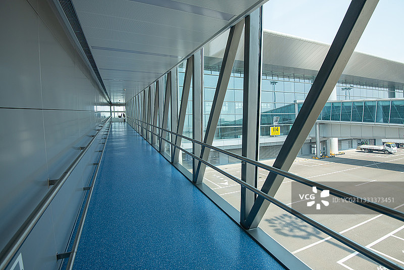 机场登机通道图片素材