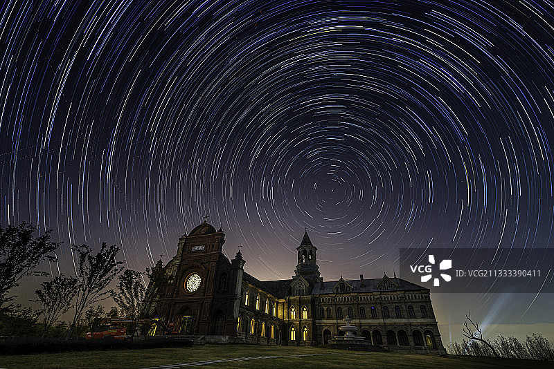 天主堂星轨图片素材