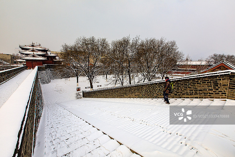 岱庙位于山东省泰安市泰山南麓，俗称"东岳庙"。图片素材