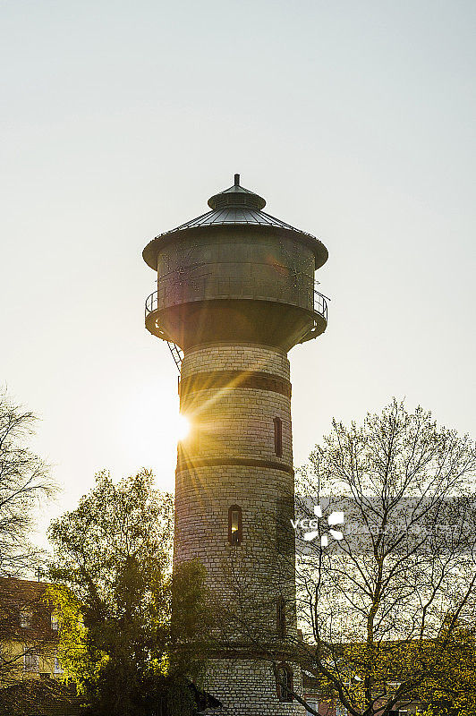 德国巴登-符腾堡州莱茵费尔登黑森林的水塔图片素材
