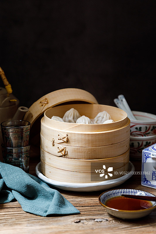 中式传统美食小吃小笼包图片素材