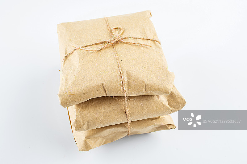 白背景上一幅配好的中医药包图片素材