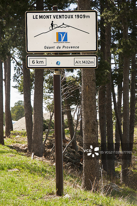 来自马洛塞讷（北坡）的文图山标志，沃克吕兹84，普罗旺斯-阿尔卑斯-蓝色海岸，法国图片素材