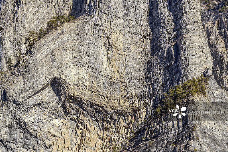 法国阿尔卑斯山埃克兰国家公园悬崖图片素材