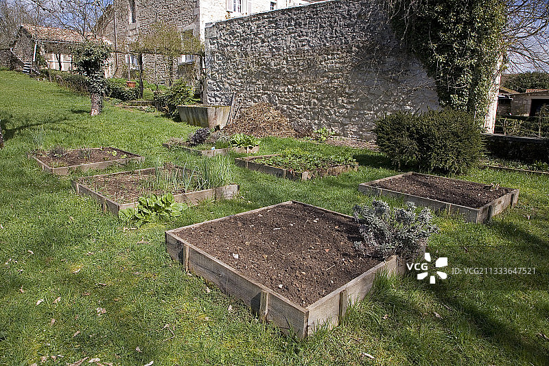 法国春季小方花园图片素材