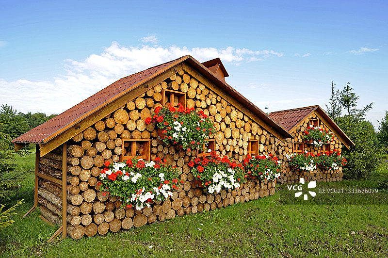 蒙贝利亚尔环岛上的木屋图片素材