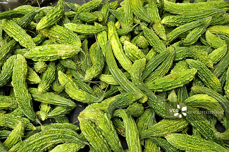 毛里求斯马埃堡市场上出售的苦瓜图片素材
