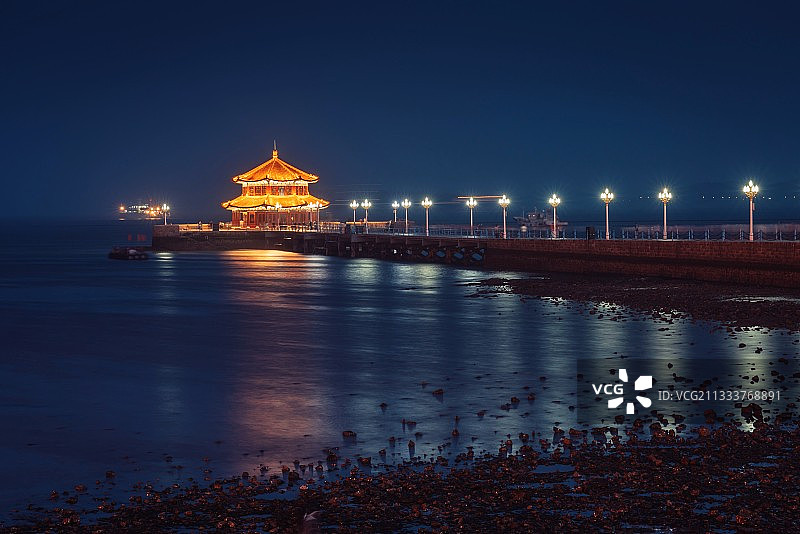 栈桥之夜 Night of Trestle图片素材