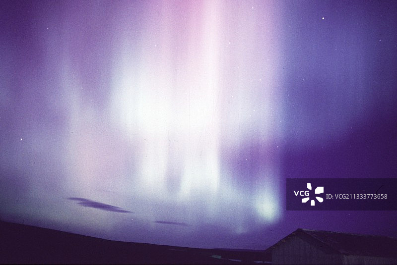 从凯尔盖朗群岛观测到的南极光图片素材