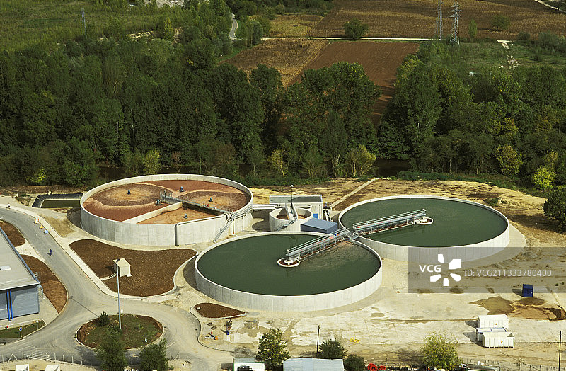 多尔多涅河的生物净化站图片素材