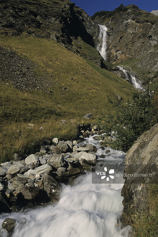 法国瓦努瓦斯香槟-皮伊瀑布图片素材