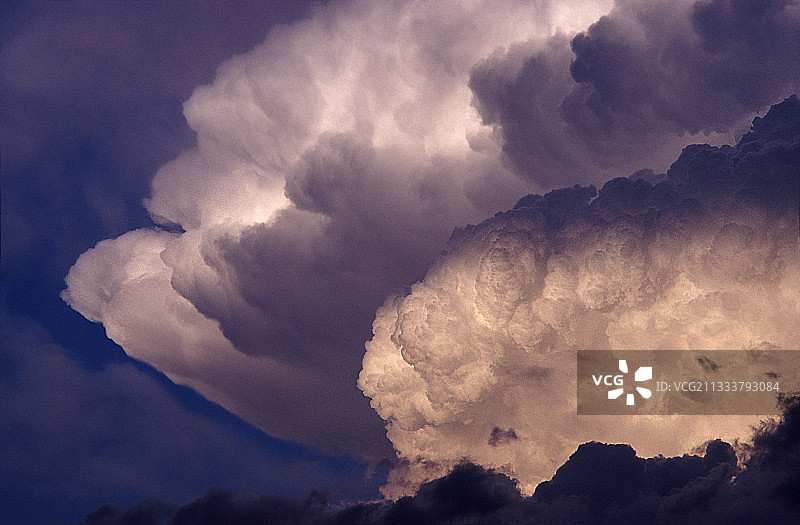 法国的积雨云特写图片素材