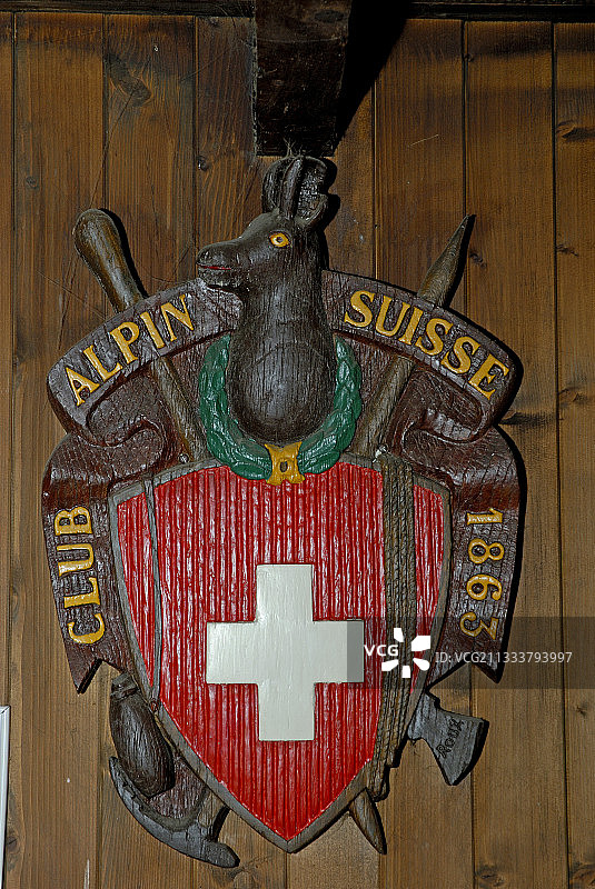 汝日维恩山口附近的罗什福尔小屋图片素材