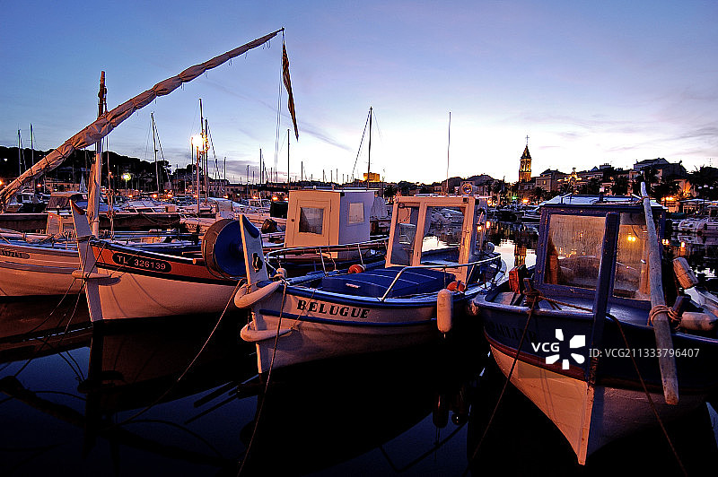 法国瓦尔省萨纳里码头日落图片素材