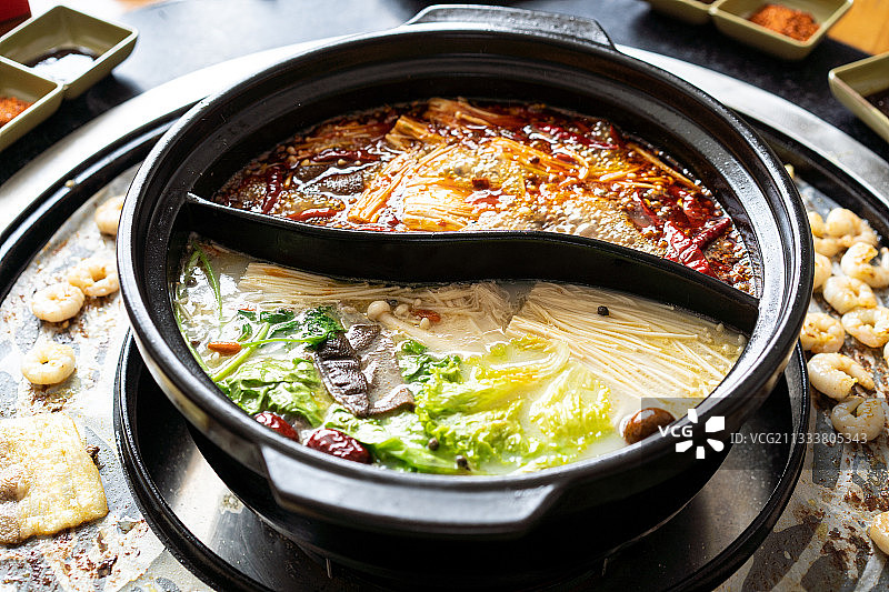 麻辣美味美食鸳鸯火锅图片素材