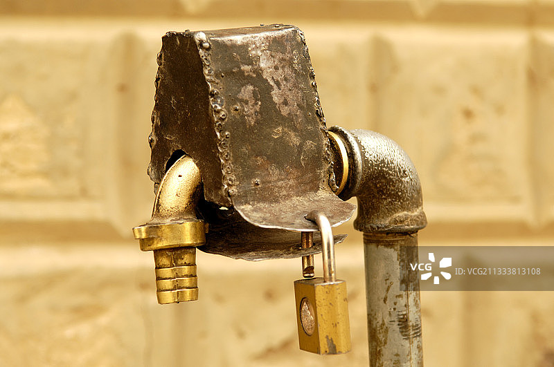 防止浪费和盗用供水图片素材