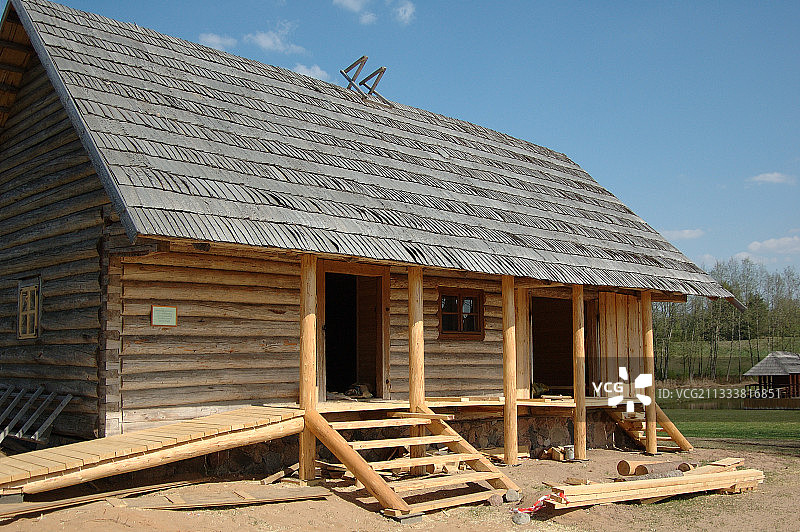 拉脱维亚传统木结构房屋图片素材