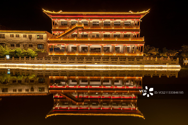 中国河南安阳古建夜景图片素材