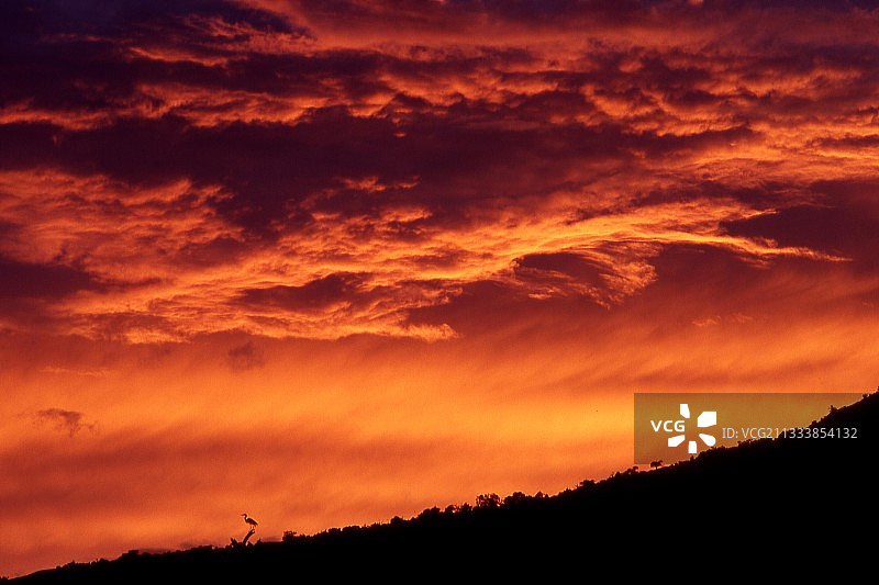 暴风雨前的黄昏图片素材
