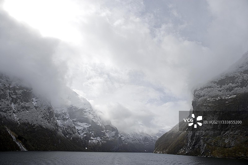 冬季的挪威盖朗厄尔峡湾图片素材