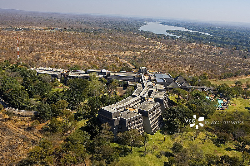 津巴布韦维多利亚瀑布大象山旅游综合体图片素材
