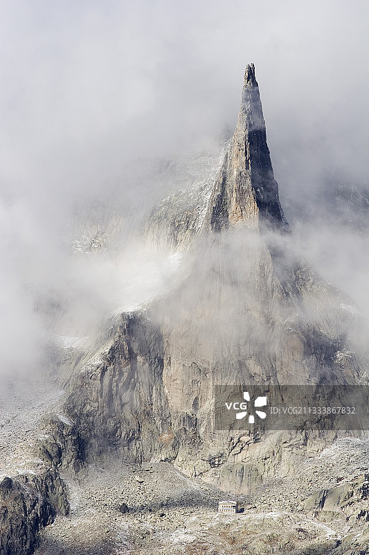 索雷耶山间小屋底部图片素材