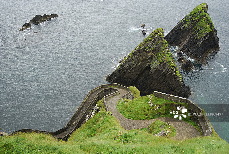 下降到爱尔兰丁格尔半岛的邓肯港图片素材
