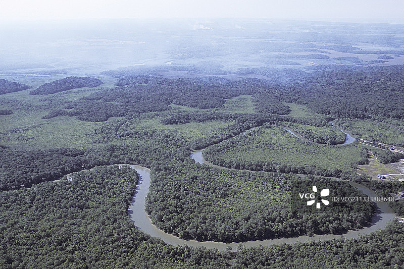 法属圭亚那马纳河曲流航拍图片素材