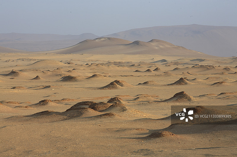 秘鲁帕拉卡斯国家保护区沙漠景观图片素材