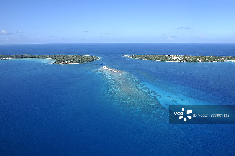 兰吉罗阿环礁蒂普塔山口，法属波利尼西亚图片素材