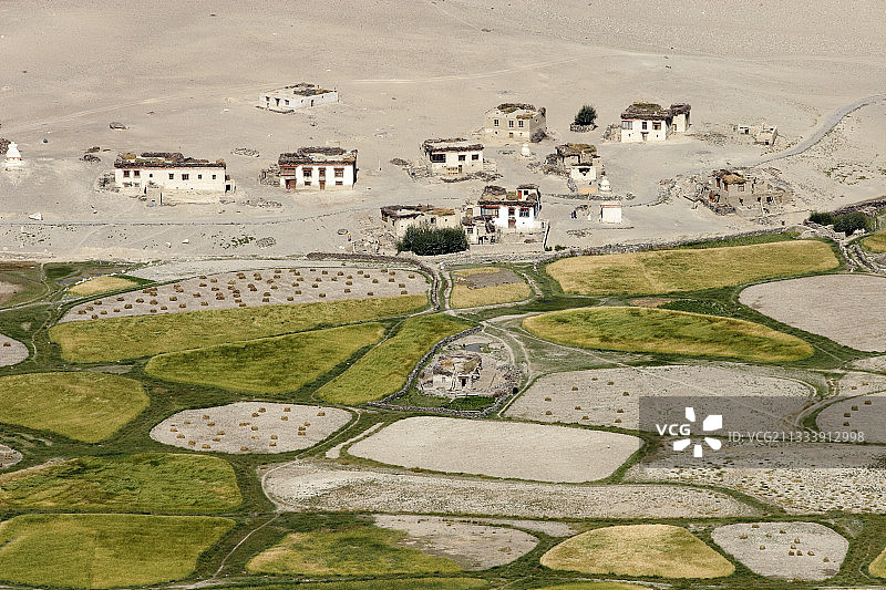 印度赞斯卡尔河谷的文化图片素材