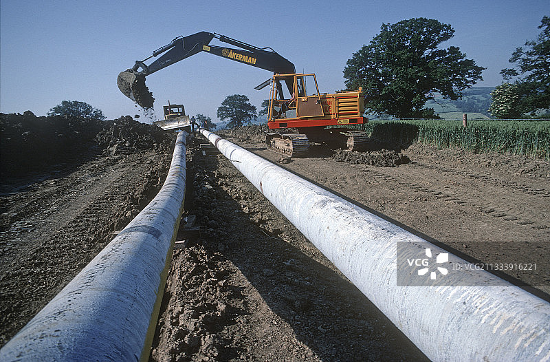 在英国温奇科姆附近铺设天然气管道图片素材