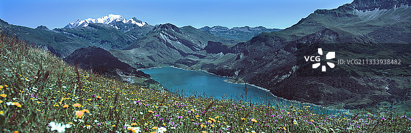 罗瑟兰水坝山谷，法国萨瓦省博福尔坦地区阿尔什图片素材