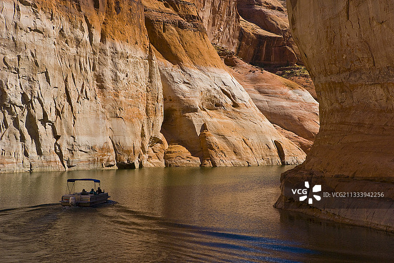 美国亚利桑那州鲍威尔湖格伦峡谷图片素材
