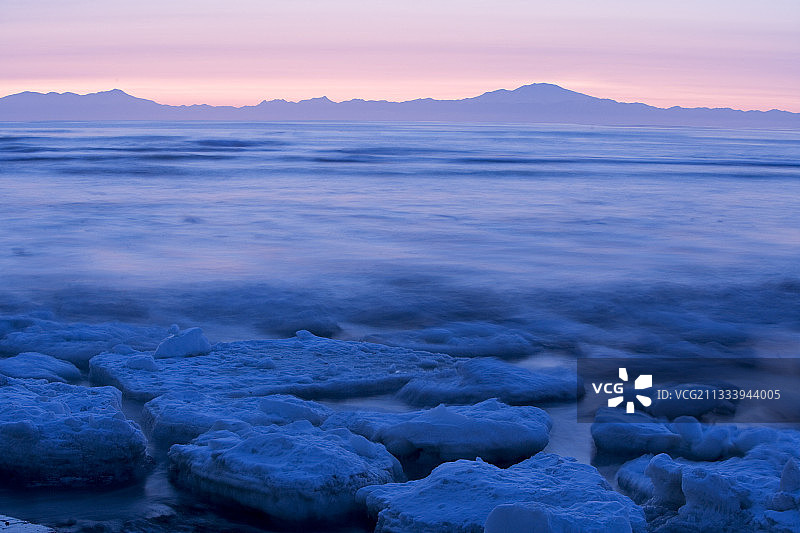 日本北海道网走海岸的冰块图片素材